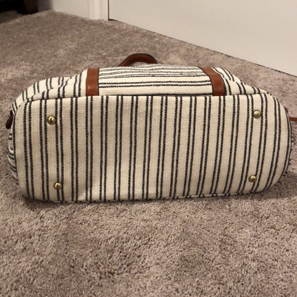 Tote Shoulder Bag - Picture 8 of 12